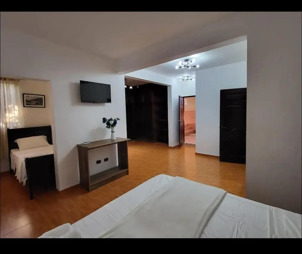 Villa Los Hidalgos Estupenda Santiago De Los Caballeros 0*,